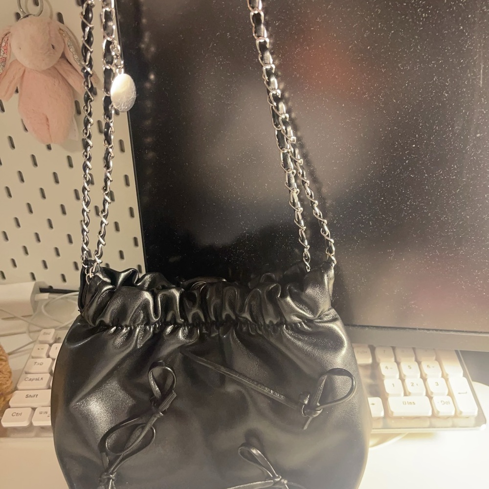 ✨Korean Style Black Leather Shoulder Bag w/ Ribbons✨